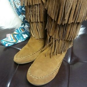 Size 10 Fringe Suede Boots